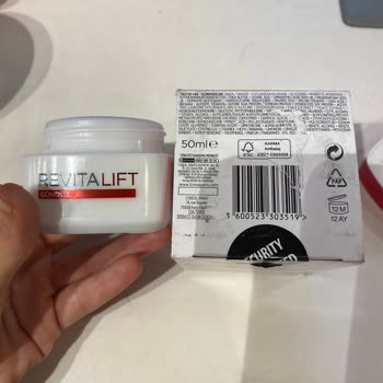 L'Loreal'in Ve Rossmann Mağazasının Bozuk Ürün Satması