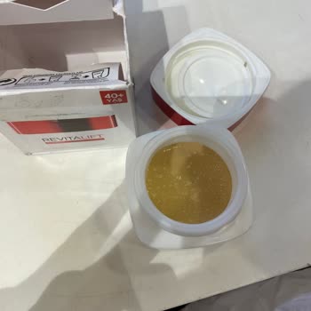 L'Loreal'in Ve Rossmann Mağazasının Bozuk Ürün Satması