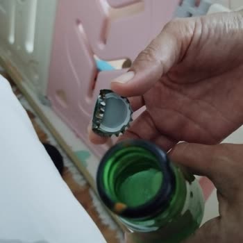 Sırma Soda Kapağı Açık Ve Paslı