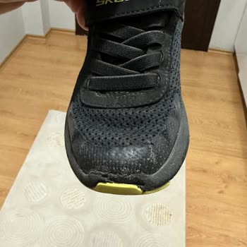 Skechers 2 Ayda Mahvoldu.