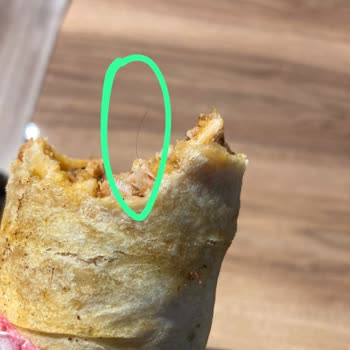 Hey Döner Alınan Dönerden Kıl Çıkması.