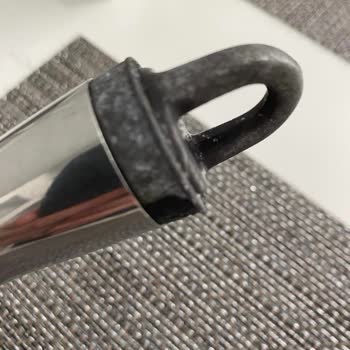 Leggno Kalitesiz Hizmet Ve İlgisizlik