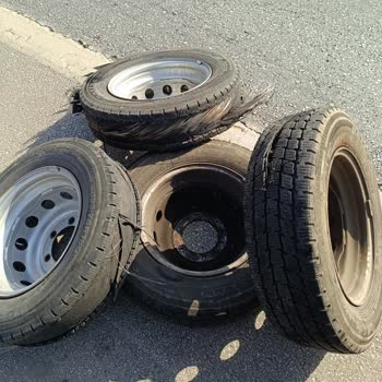 Petlas Lastik Lastiklerin Kalitesiz Olması