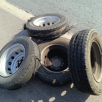 Petlas Lastik Lastiklerin Kalitesiz Olması