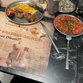 Kebapçı Asker Usta Aldığı Paranın Hakkını Vermiyor