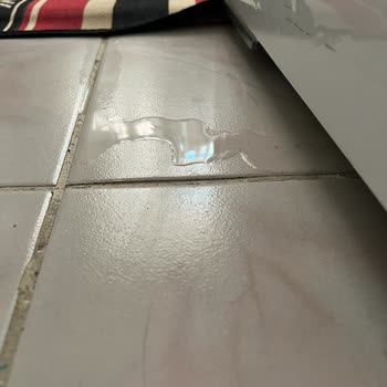 Arçelik Servisin Zarar Verdiği Buzdolabının Yenisi İle Değişimi