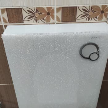 Ege Vitrifiye Cam Rezervuar Normal Kullanımda Darbe Almadan Patladı.