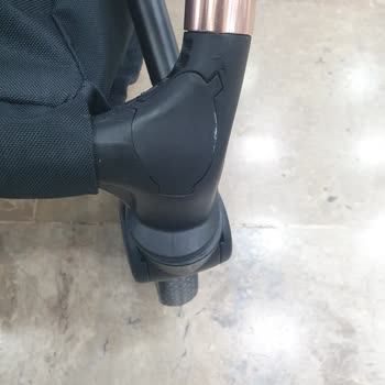 ebebek Defolu Ürün, İlgisiz Firma Ve Servis