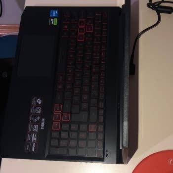 Trendyol'dan Aldığım Acer Bilgisayar Açılmıyor Ve Şarj Olmuyor