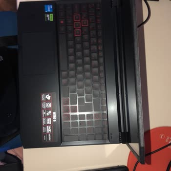 Trendyol'dan Aldığım Acer Bilgisayar Açılmıyor Ve Şarj Olmuyor