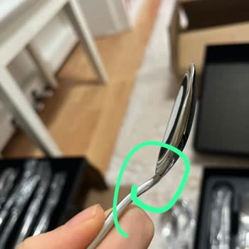 2 Takım Jumbo Çatal Bıçak Takımımın İkisi De Kusurlu Ürünlerle Geldi.