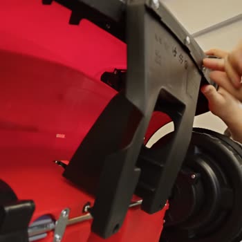 Hepsiburada Ebebek Akülü Araba Kırık Yolladılar