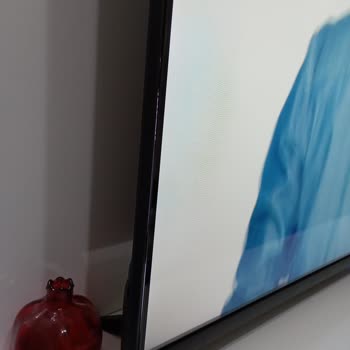 Nordmende Tv Ekran Panelde Açıklık Var