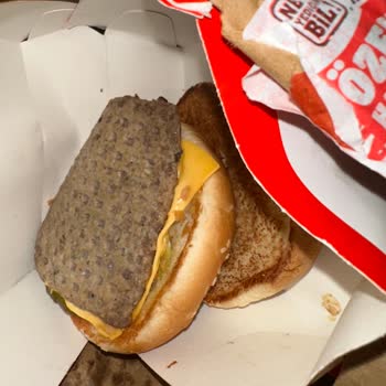 Yemek Sepeti- Libadiye Bulgurlu Burger King Çöp Yemek