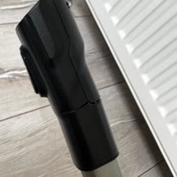 PHILIPS Ev Aletleri Philips Şarjlı 8000 Serisi Dikey Süpürge Sapının Kırılması