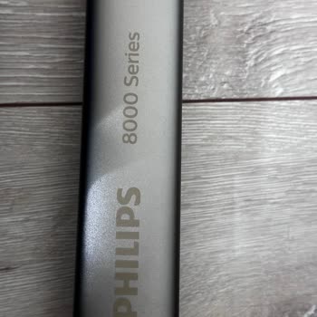 PHILIPS Ev Aletleri Philips Şarjlı 8000 Serisi Dikey Süpürge Sapının Kırılması