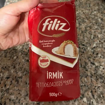 Filiz Makarna Kurtlanmış Ve Kelebeklenmiş İrmik.