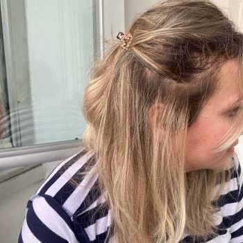 The Best Kuaför (Samsun) Dünya Kadar Para Alıp Hiç İlgilenmiyorlar, Üstelik Azarlıyorlar