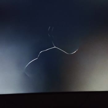 Sony Eurasia Sony Bravia 65X80J Ekran Çatlağı