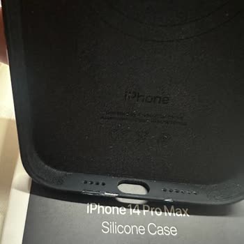 iPhone Orijinal Kılıfta Deforme Oluşumu