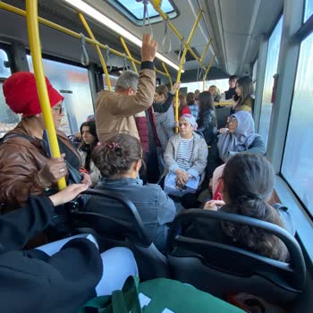 Manisa Büyükşehir Belediyesi 6numaralı Otobüs Ve Şoförlerin Saygısızlığı