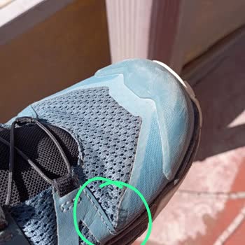 Salomon Ayakkabımın Kağıt Gibi Olması