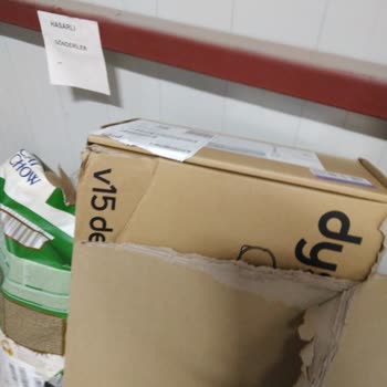 Dyson Hasarlı Ürün Yerine Yeni Ürünü Göndermiyor