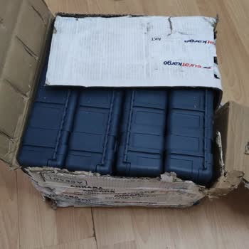 Sürat Kargo'da Kaybolan Binlerce Liralık Bir Çok Ürünüm Var