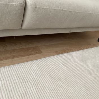 Kelebek Mobilya Hasarlı Teslim Edilen Ürüne Servis Desteği Vermiyor