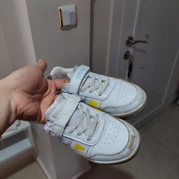 FLO Ayakkabı 3 Günde Yıpranan Çocuk Ayakkabısı Hayal Kırıklığı