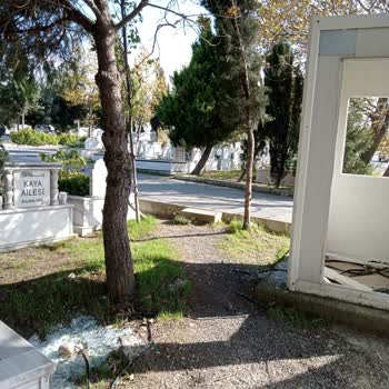 İBB - İstanbul Büyükşehir Belediyesi  Mezarlık Sorunu