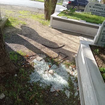 İBB - İstanbul Büyükşehir Belediyesi  Mezarlık Sorunu