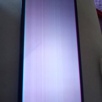 Reeder P13 Blue Plus Telefon Ekran Arızası