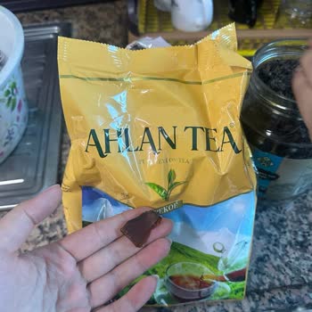 Ahlan Tea Çaydan Cam Çıktı