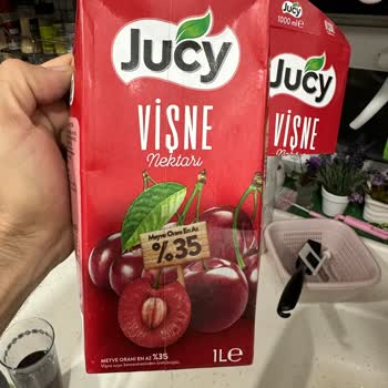 Jucy Meyve Nektarı Kutusu İçindekiler