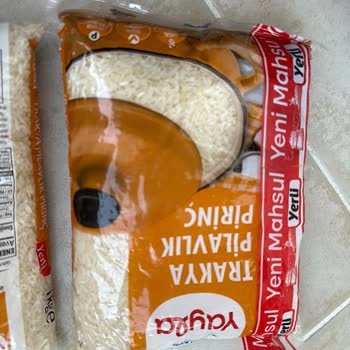 Yayla Bakliyat 4 Paket Kurtlu Pirinç