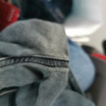 Mavi Ağ Yırtılması Aşınması Ten Renk Solması