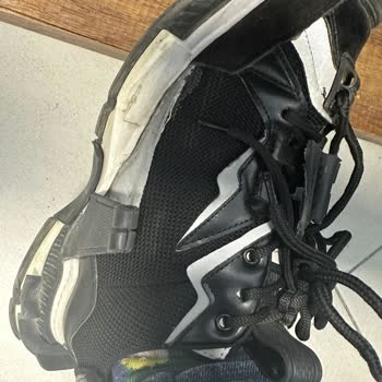 Elle Ayakkabı Elle Markasından Aldığım Ayakkabı Parçalandı