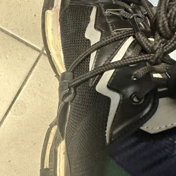 Elle Ayakkabı Elle Markasından Aldığım Ayakkabı Parçalandı