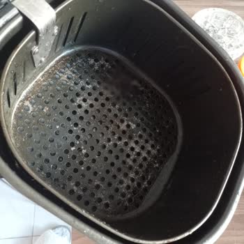 Kumtel Airfryer Sepeti Yapıştırıyor