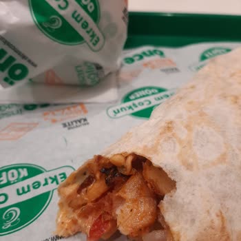 Ekrem Coşkun Döner Döner Kokusu, Çalışanlar, Kıl Çıktı
