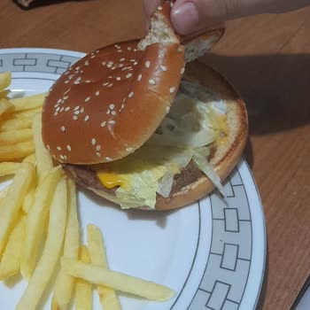 McDonald's Hatalı Sipariş Ve İlgisizlik
