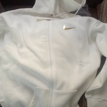 Scatti Yanlış Renkte Ürün Ve İlgisiz Hizmet!