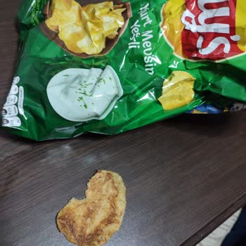 Lays Taş Ve Yanmış Patatesler