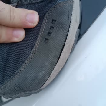 Skechers Ayakkabılarda Beklenmedik Açılma Ve Çatlama!