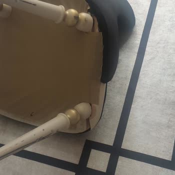 Mobella Mobilya Mağazadan Aldığımız Mobilyaların Kalitesizliği