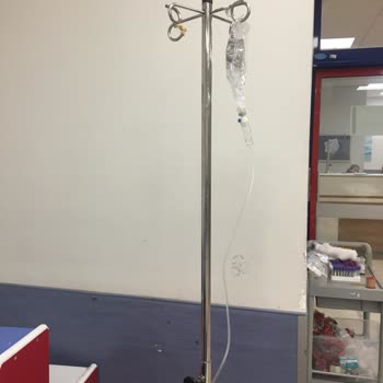 Dokuz Eylül Üniversitesi Tıp Fakültesi Acilde İlgisizlik