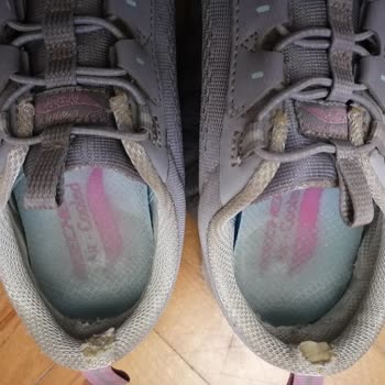 Skechers Kalitesiz Ürün Hayal Kırıklığı Yarattı