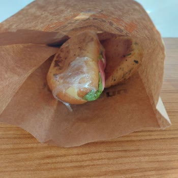 Börek İstasyonu (Bursa) Hijyen Konusunda Sınıfta Kalmış