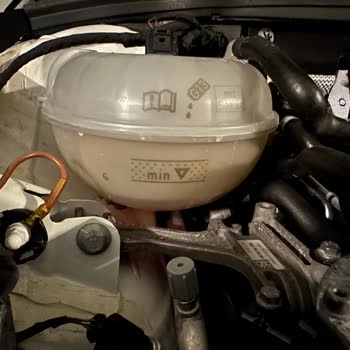 Skoda Servis Hatası Ve Vosmer İzmir